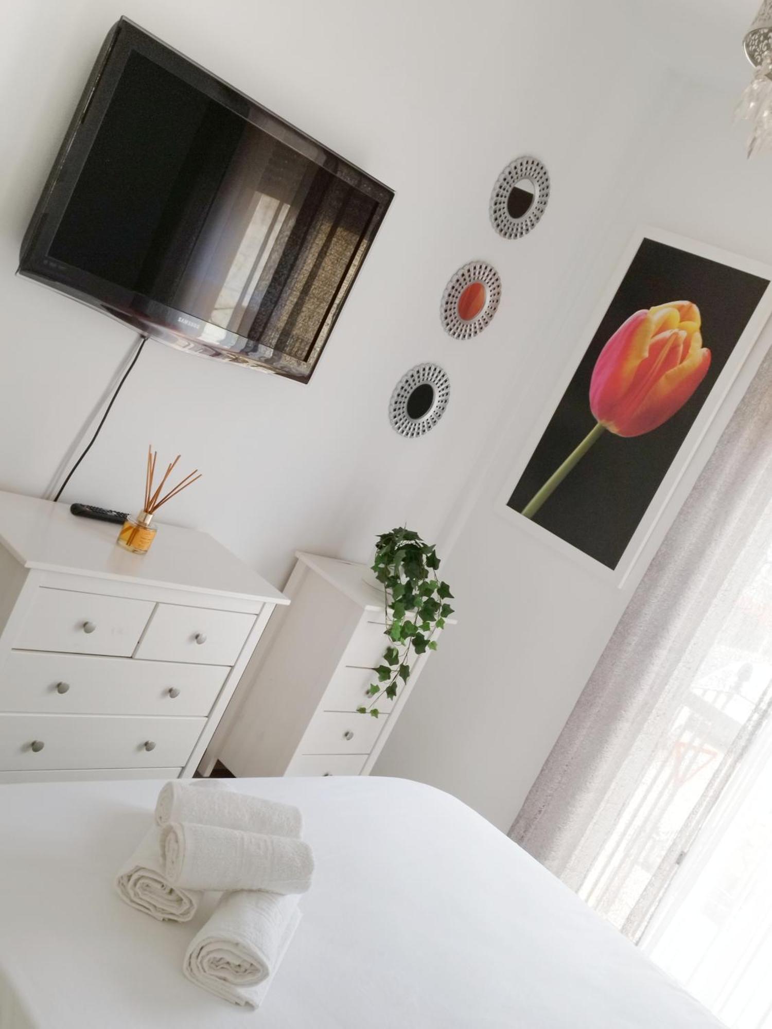 Hostal Casa Blanca Seville Luaran gambar
